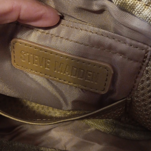 Steve Madden Belt Pavk - Picture 4 of 10